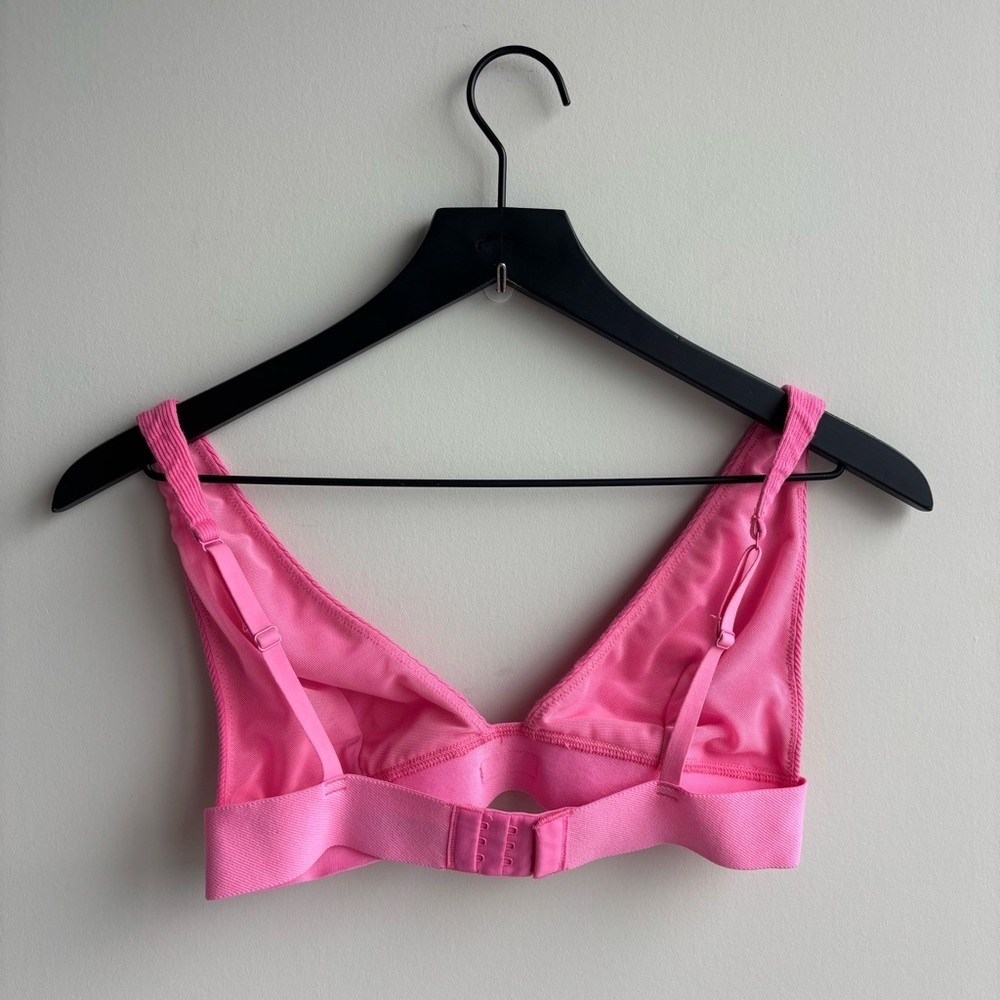 SKIMS PLUNGE RIBBED COTTON-BLEND JERSEY BRALETTE, SIZE M - Picture 5 of 8